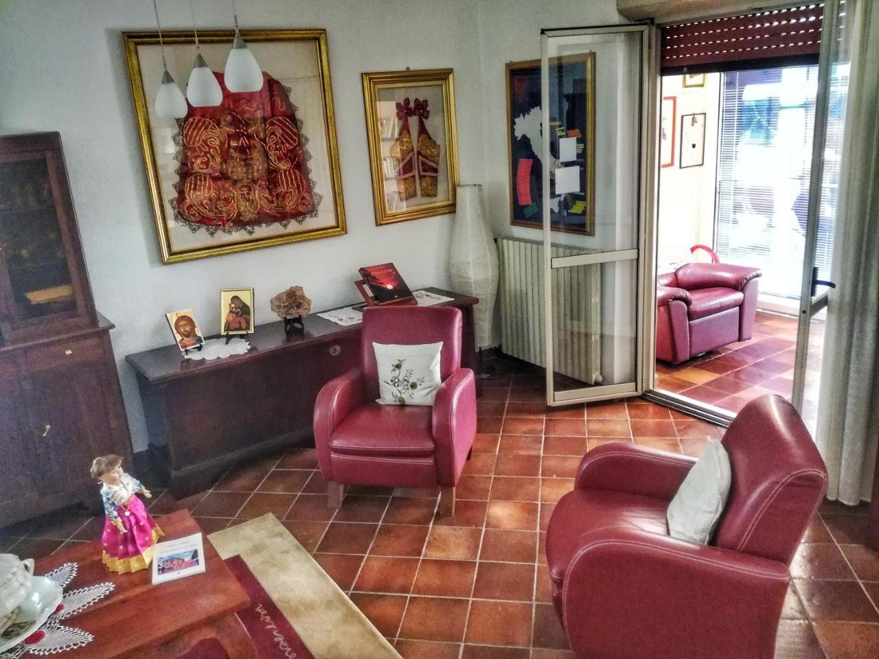 Bed And Breakfast Pieffe Frascineto Bagian luar foto